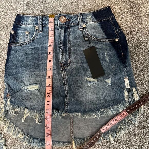 One Teaspoon 2020 Mini High Waist Denim Skirt in Superstar Blue size 23 - Picture 14 of 14